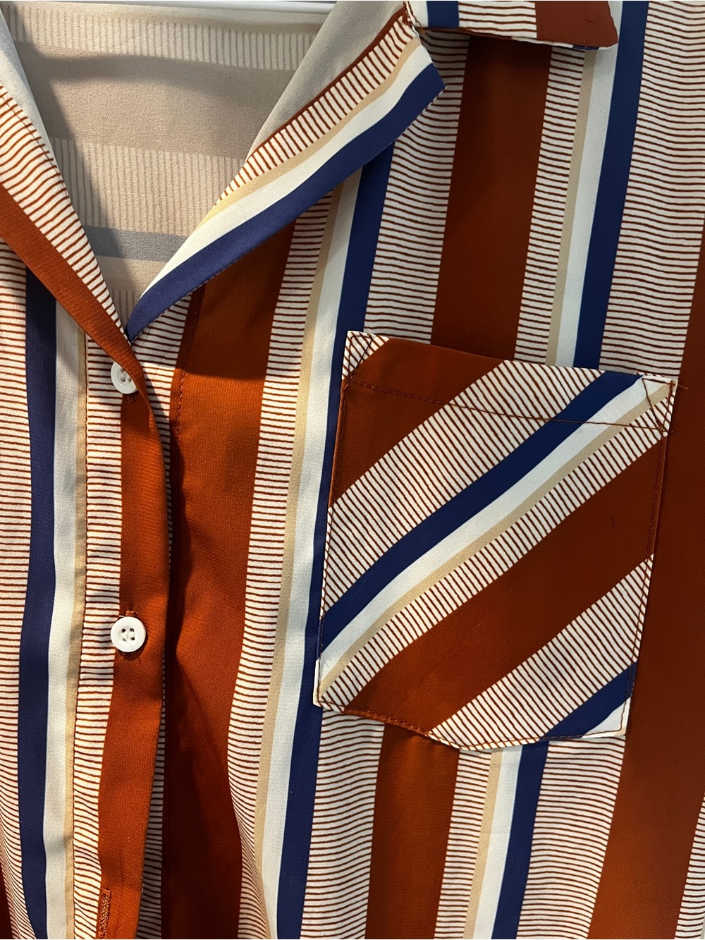 Retro button shirt - Picture 3 of 3
